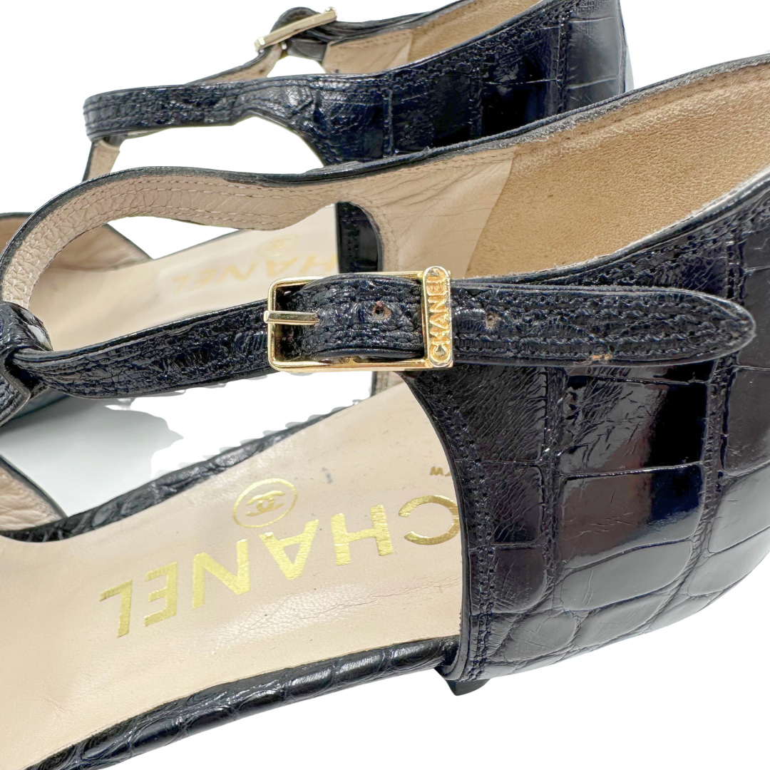 Chanel 7.5 38 Black Leather Heels