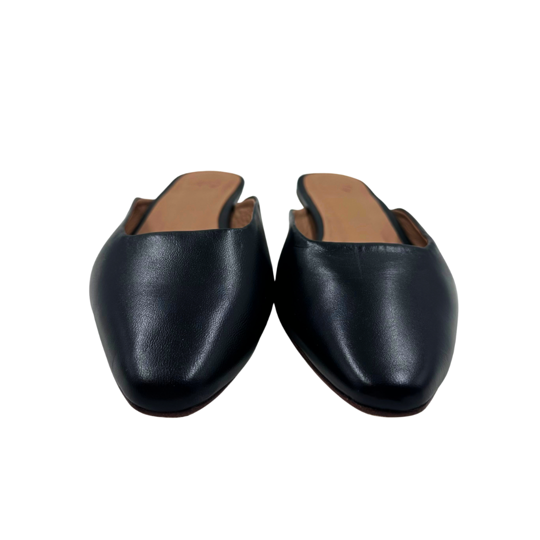 LoQ 37 Black Carmen Mules