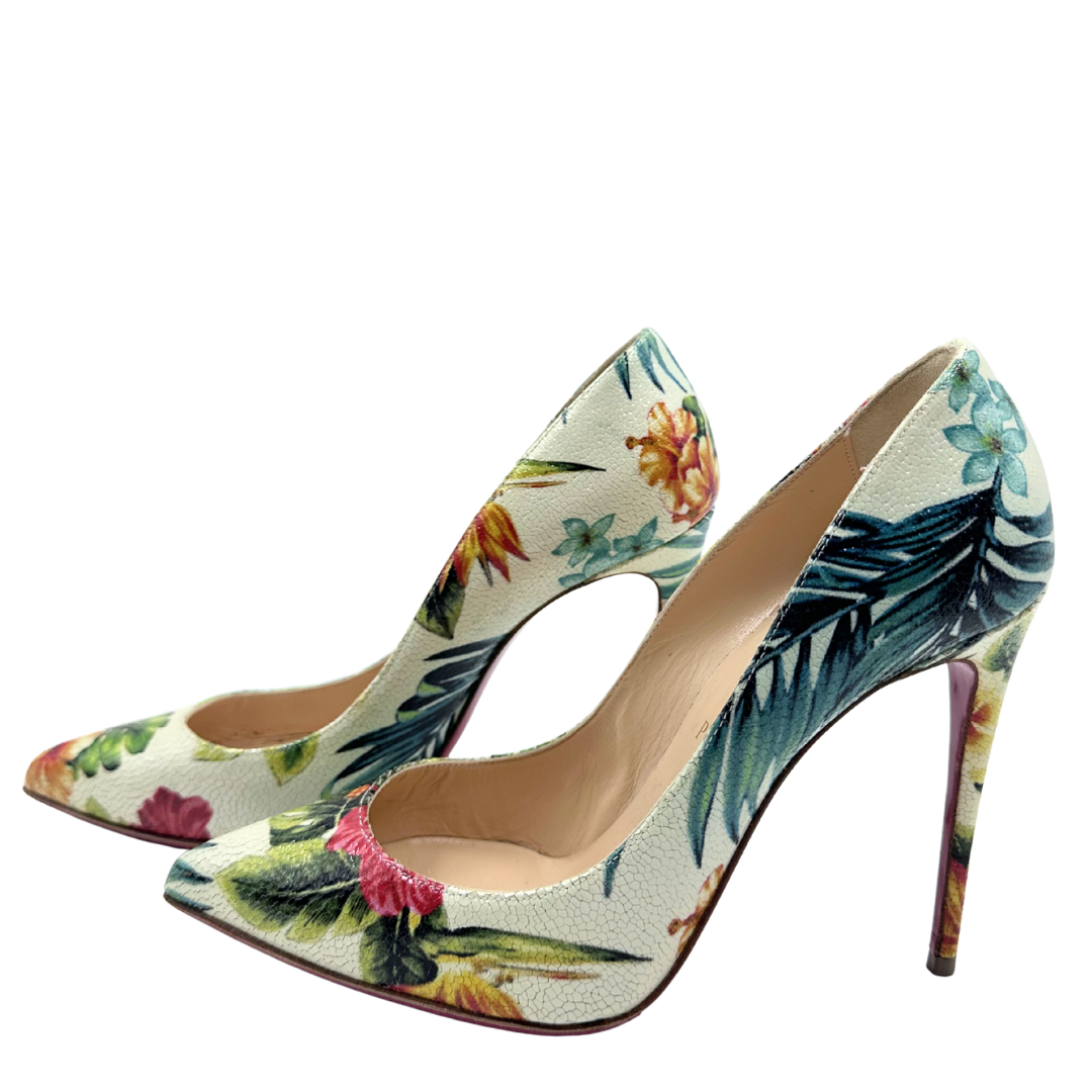 Louboutin 7 Green Pumps