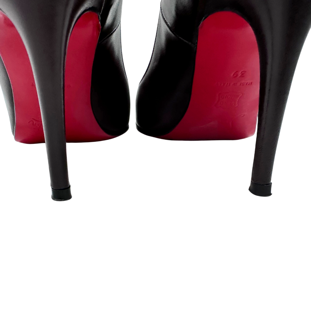 Christian Louboutin 8 39 Brown Leather Heels
