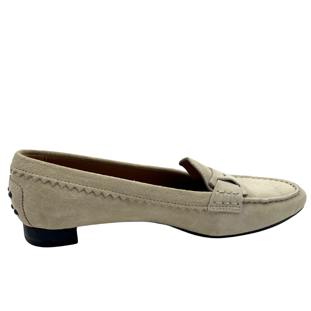 Tods 8 Cream Loafers
