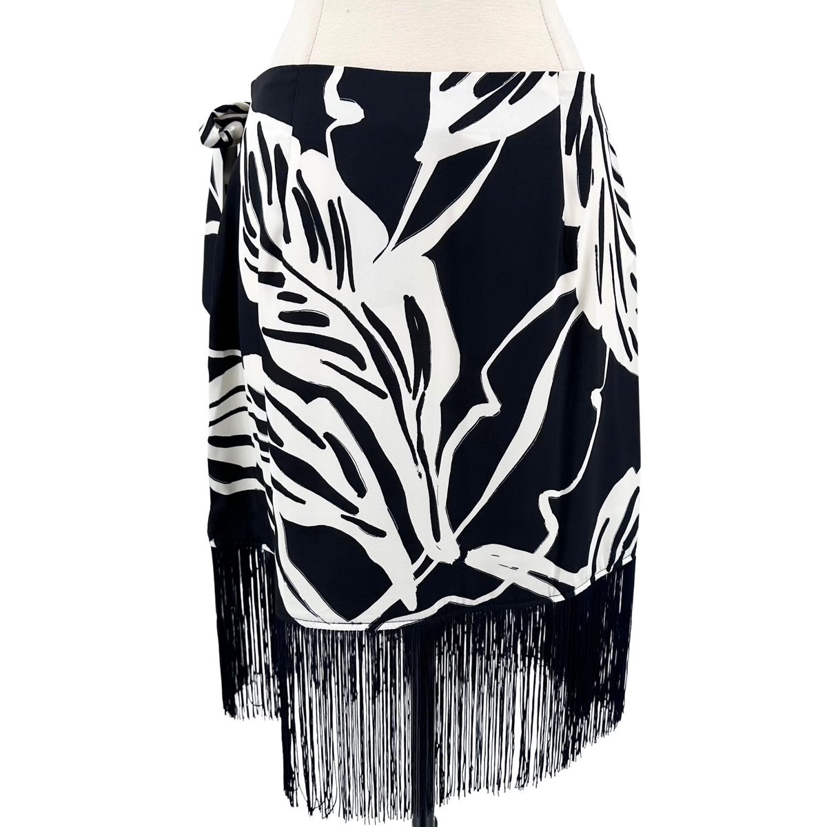 INC Black/white Skirt