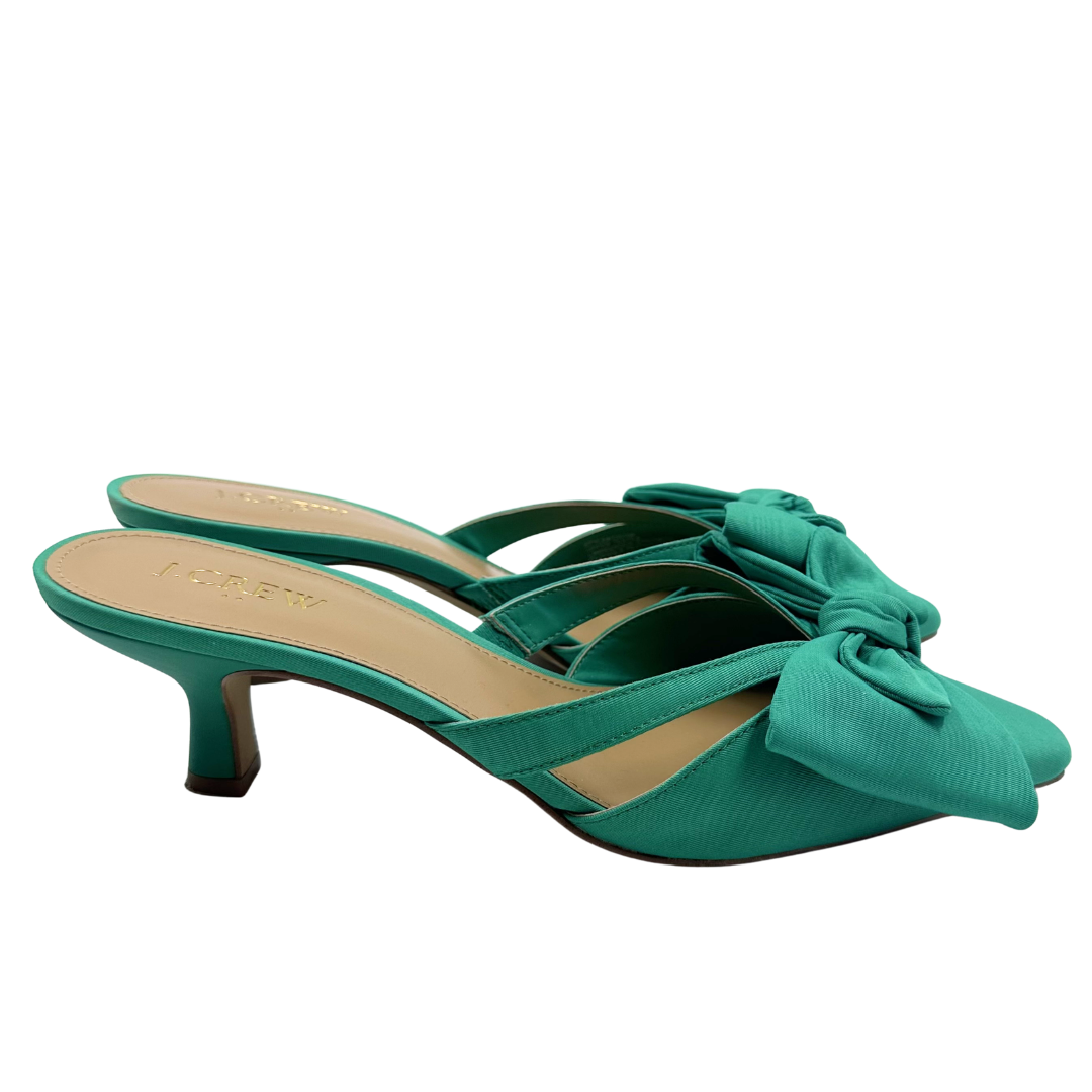 J Crew 9 Green Slides