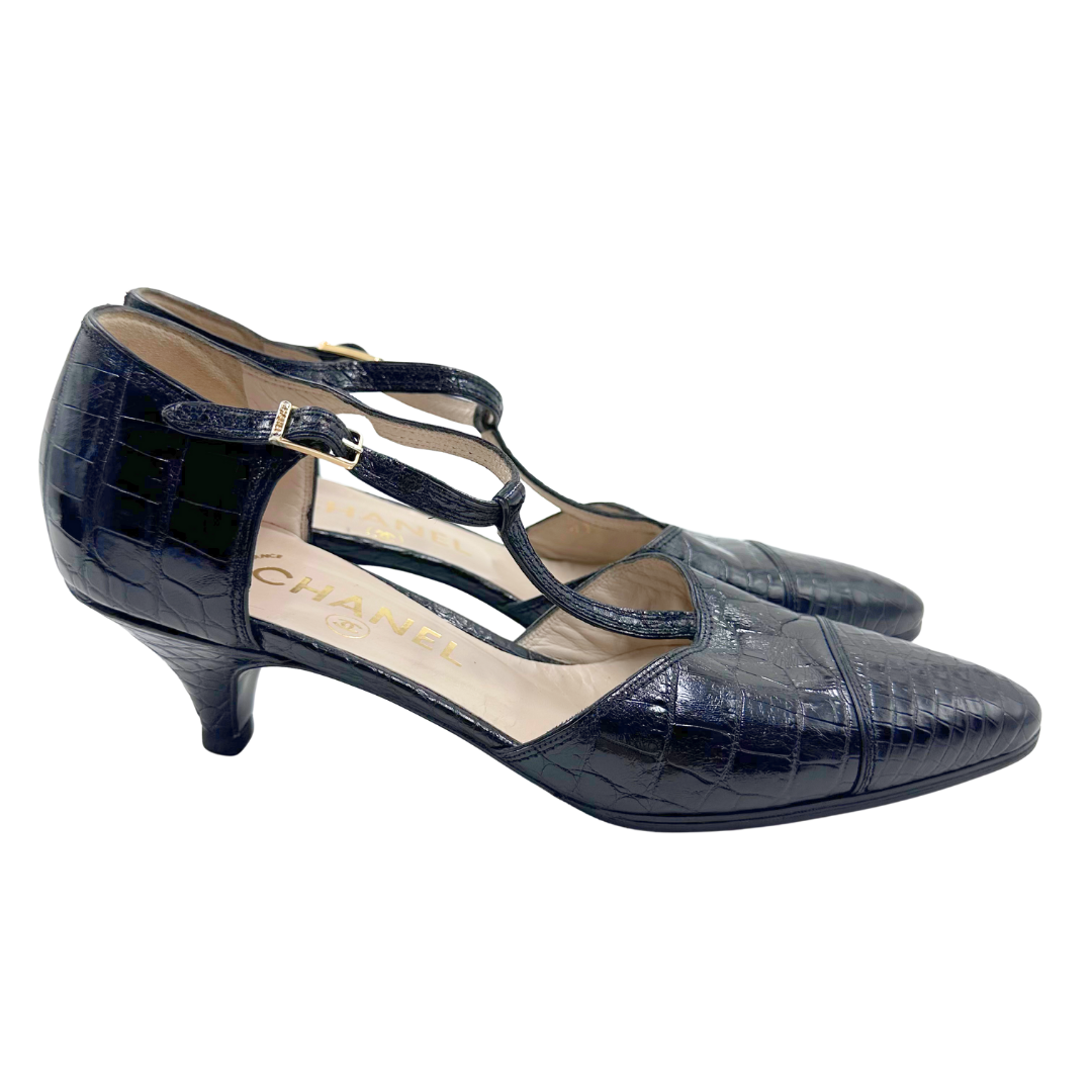 Chanel 7.5 38 Black Leather Heels