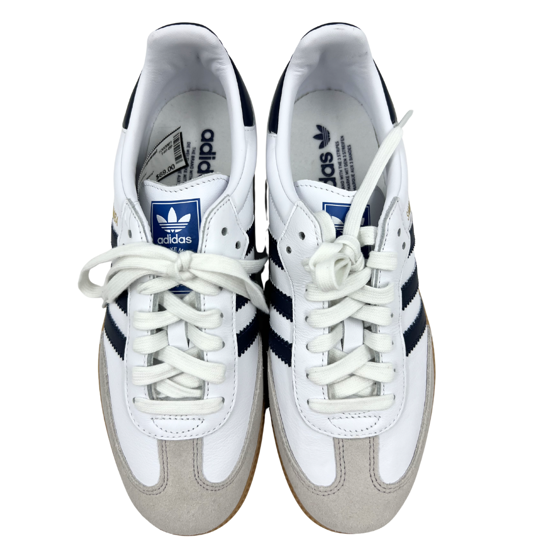 Adidas 8 white/navy Leather Sneakers