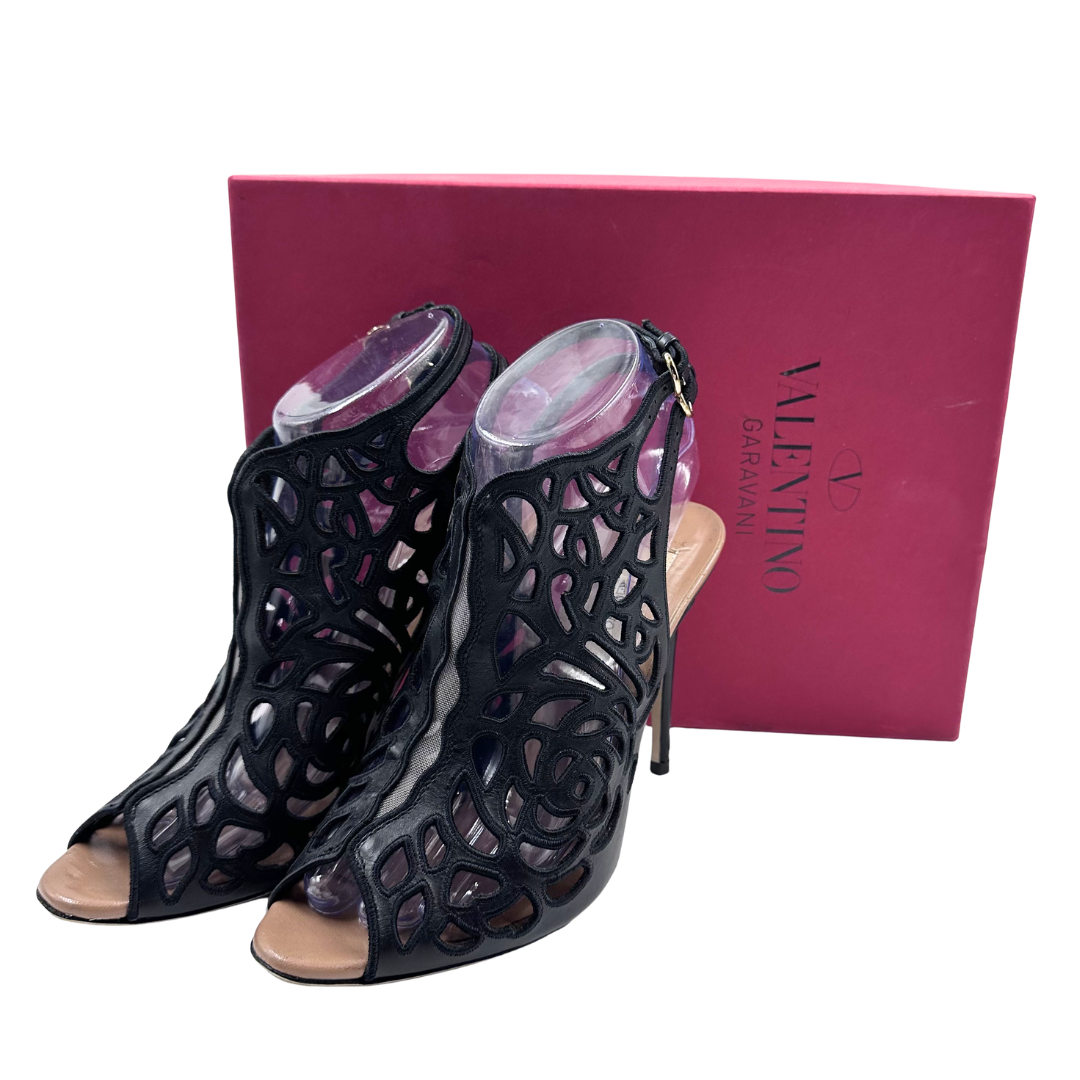 Valentino 37 Black Leather Heels